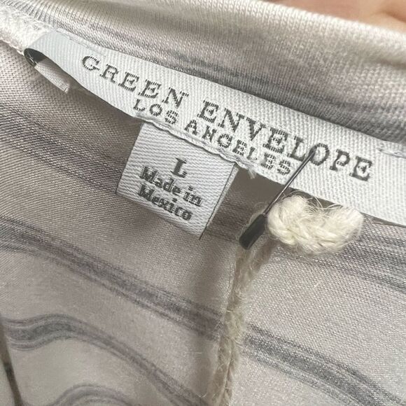 Green Envelope Short Sleeve Top Stripes - Picture 4 of 8